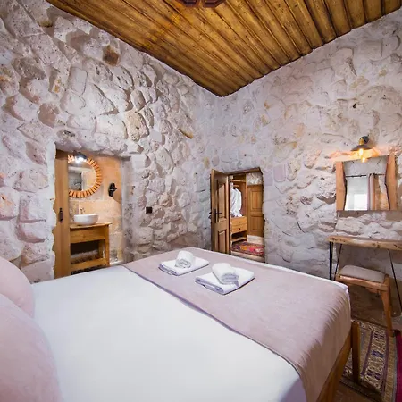 Cappadocia Stone House Hotel *