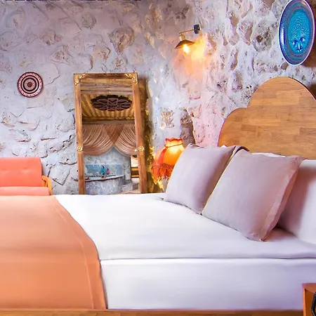 Cappadocia Stone House Cavusin